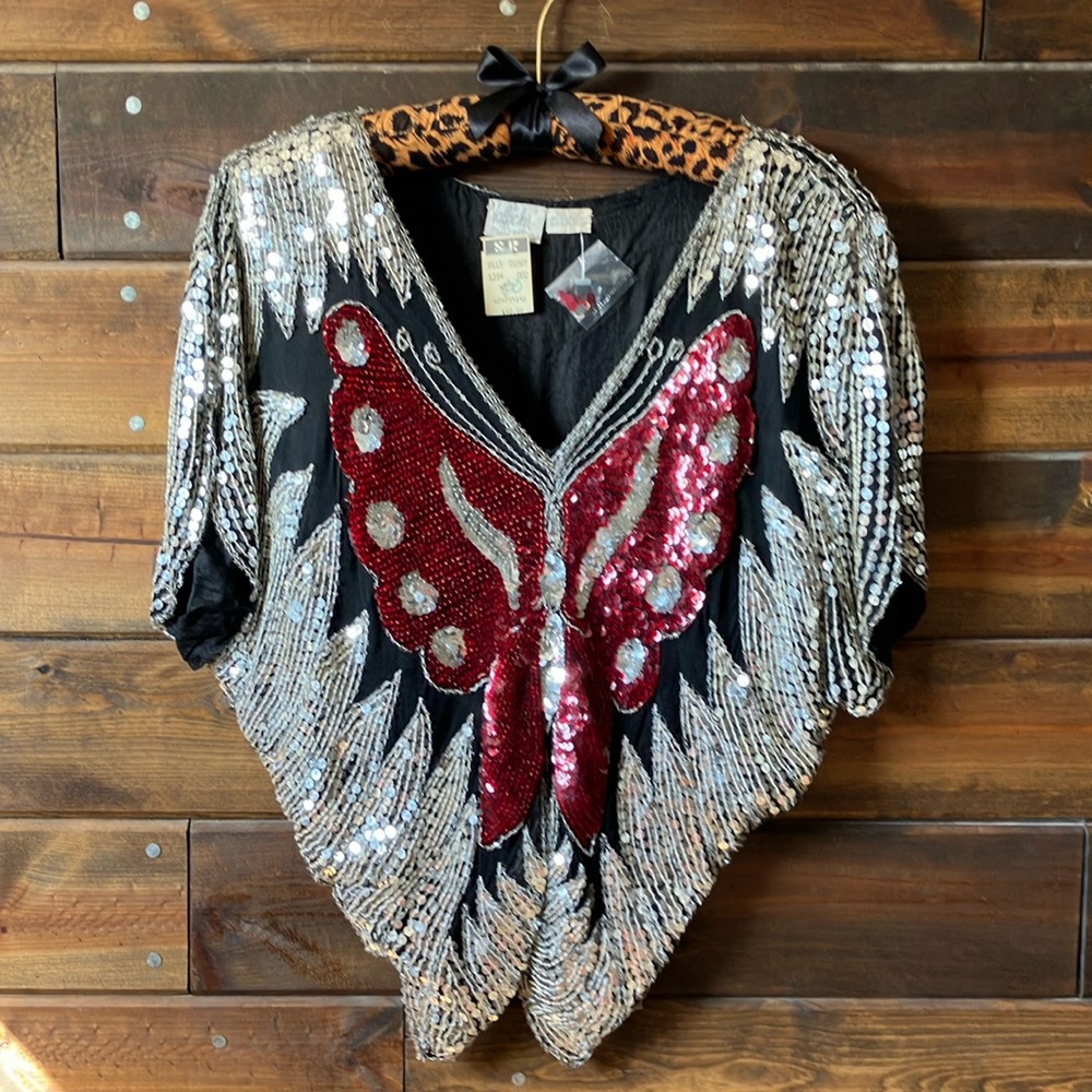 🦋VINTAGE🦋 Sequined Butterfly Top